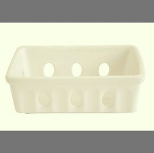 🚨LAST ONE🚨Stoneware Berry Basket/Soap Dish